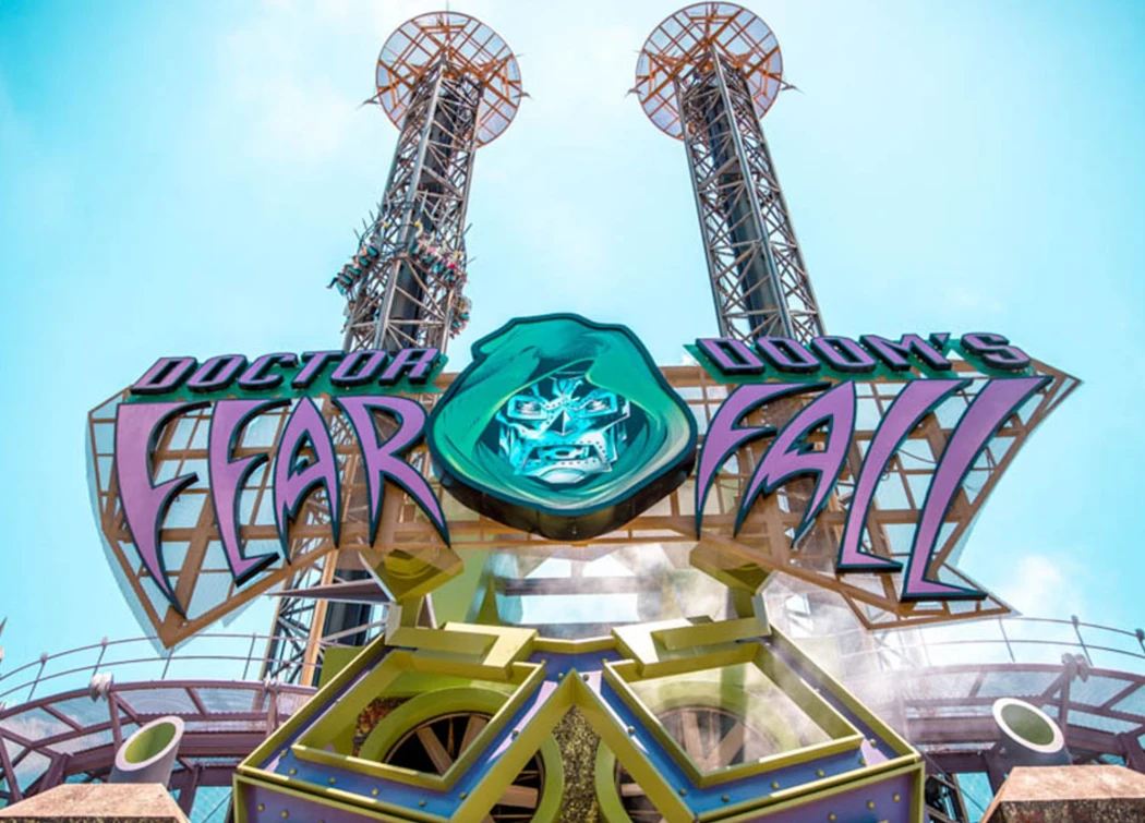 "Doctor Doom's Fearfall" ride at Universal's Islands of Adventure, featuring a green hooded face and towering drop structure