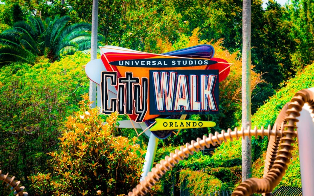 A sign board of Universal Studios city walk Orlando